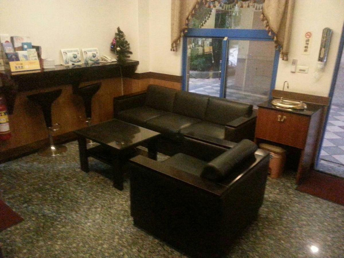 Lestar Motel Taoyuan Extérieur photo