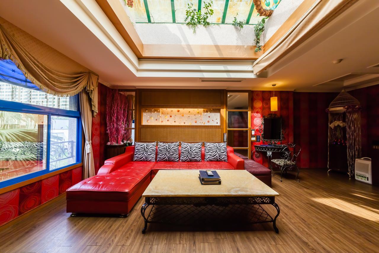 Lestar Motel Taoyuan Extérieur photo
